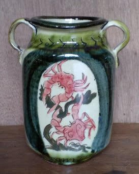 Deborah Prosser - 2pt crabs vase with 2 handles