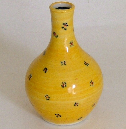 Deborah Prosser - Lemon yellow vase